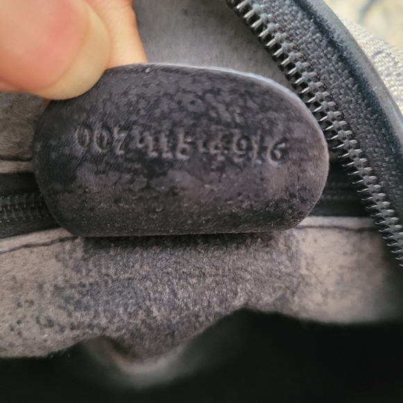 Vintage Gucci GG Monogram Crossbody Bag - Picture 6 of 15